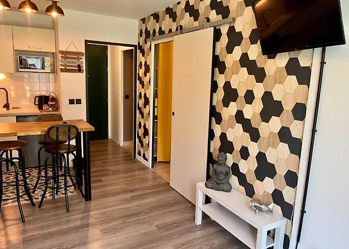 Apartment Le Freya Avec Terrasse A 5 Min Honfleur - Piscine - Parking - Wifi *