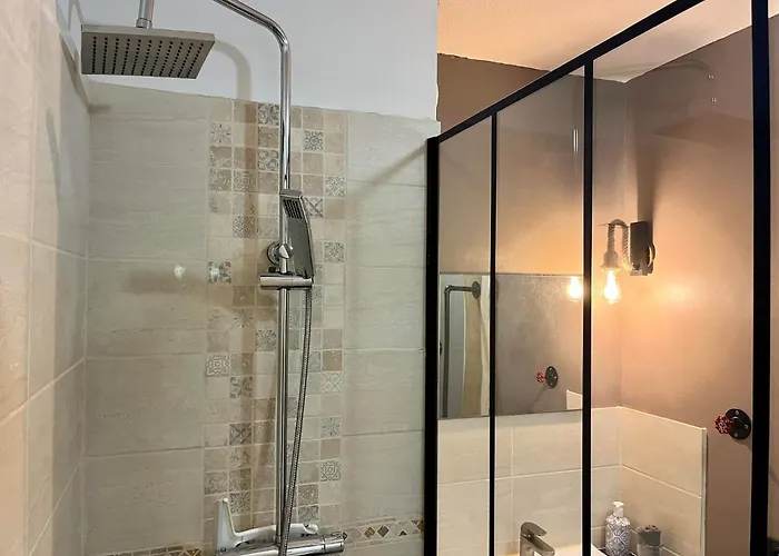 Le Freya Avec Terrasse A 5 Min Honfleur - Piscine - Parking - Wifi Apartment