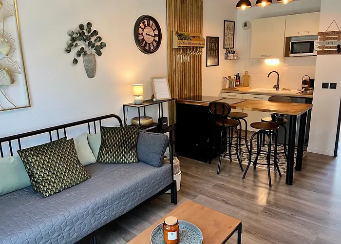 Le Freya Avec Terrasse A 5 Min Honfleur - Piscine - Parking - Wifi Apartment Equemauville